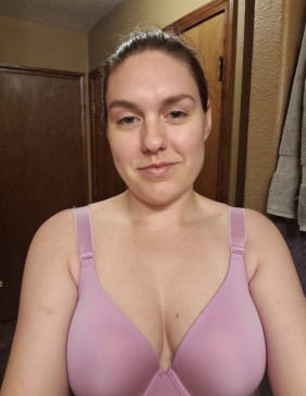 Lynda Kyla, 37, United States