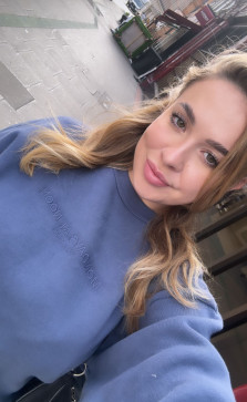 Jessica, 23, United States