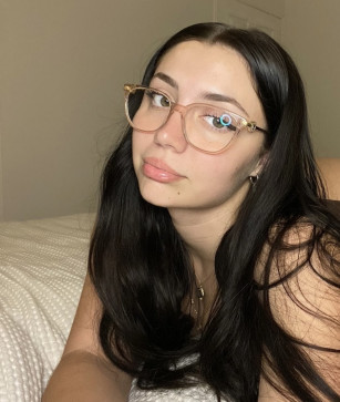 Sophia, 25, United States