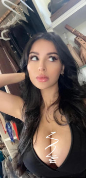 Em, 32, United States