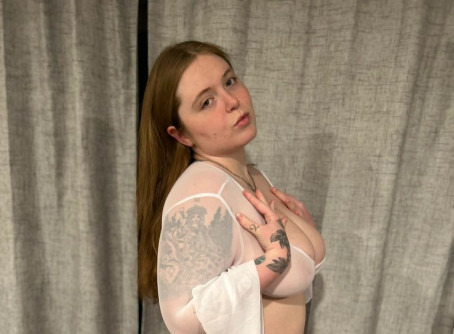 Harly, 23, United States