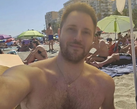 Alkon, 28, United Kingdom