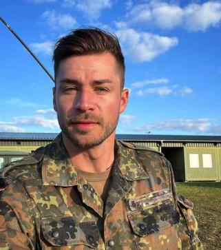 Private Chat, 28, United States