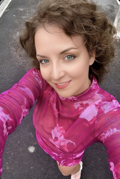 Jennifer, 39, United States