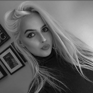 Bianca Smith, 27, United States