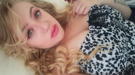 Tiffany, 31, United States