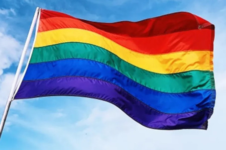 LADYK, 38, United States