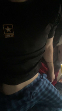 Femboi, 19, United States