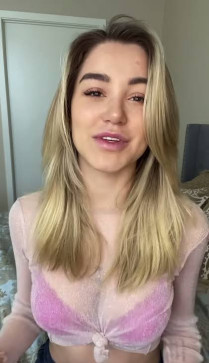 Erin, 29, United States