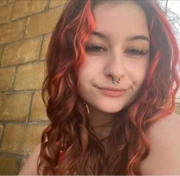 Bella Whistleton, 28, United States