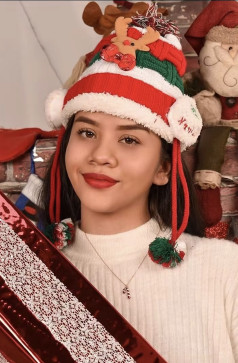 Kim, 25, United States