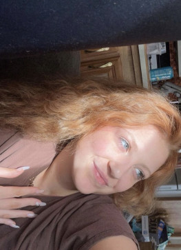 Amelia, 21, United States