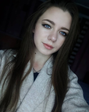 Olivia, 22, United States