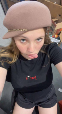 Mandy Muse, 18, United States