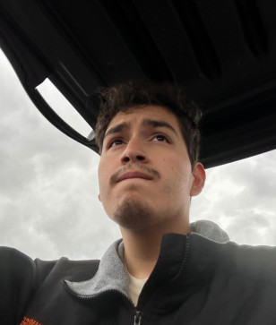 Andy, 21, United States