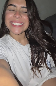 Anna, 30, United States