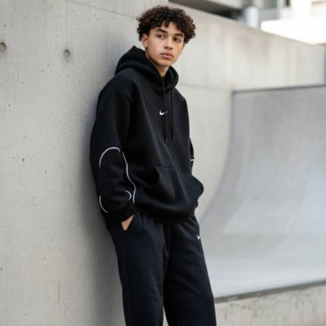 Saleh Djenhi, 18, Algeria