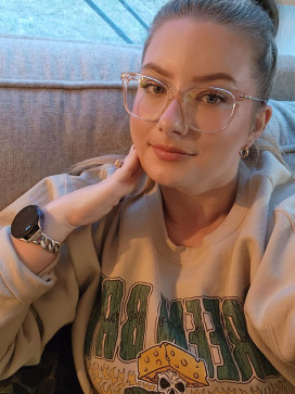 Aria, 25, United States