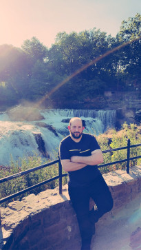 Joey Sanches, 35, United States