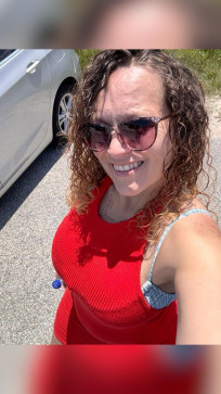 Ashley Jannet, 38, United States