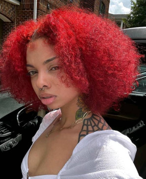 Charlotte Mary, 25, United States