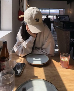 Estel Engracia, 38, United States