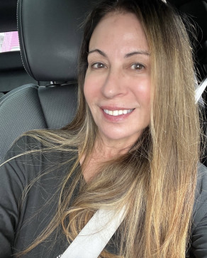 Victoria, 32, United States