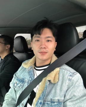 Tao, 37, Singapore