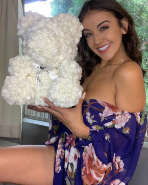 Roseline, 18, United Kingdom