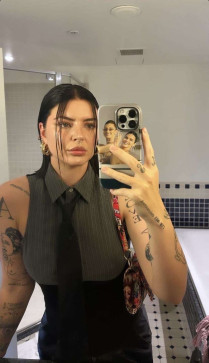 Jane, 23, United States