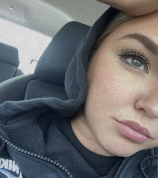 Elena, 23, United States