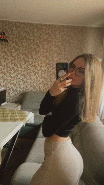 Kate Rowley, 31, United States