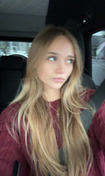 Willette, 18, United States