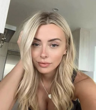 Evelyn, 30, United States