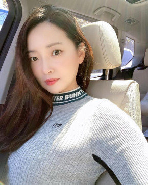 Jacqueline, 36, United States