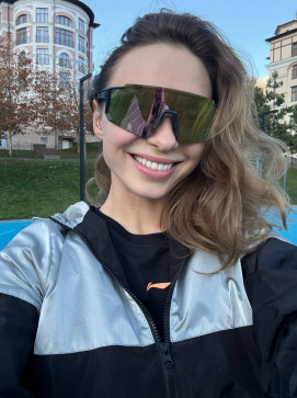 Mickey, 35, United States