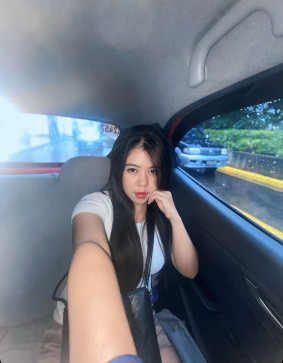 Zarah Valdez, 27, Philippines