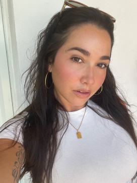 Katedaniels, 30, United States