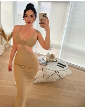 Rose Sandra, 35, United States