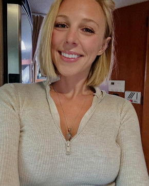 Emma, 39, United States