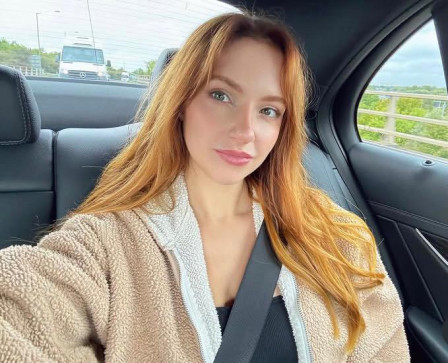 Monica, 32, United States