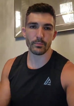 Mr John, 43, United States