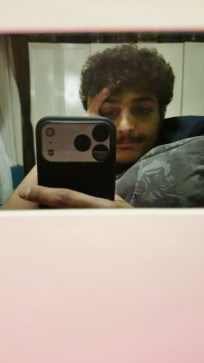 Zaka, 18, United States