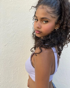 Alexander Sarah, 23, United States