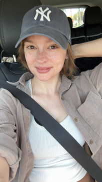 Pretty Marry, 18, United States