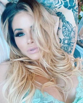 Harris Liza, 35, United States