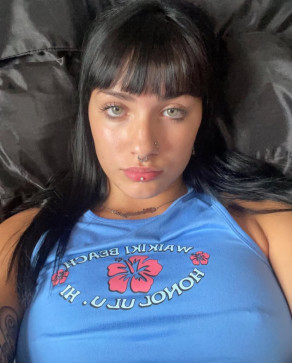 Davis019, 24, United States