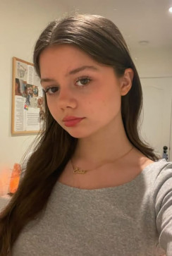 Mandy, 18, United States