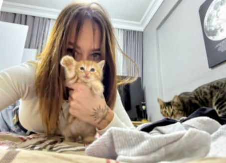 Faacutetima Lucy, 22, United States