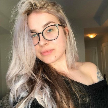 Harley Leigh, 29, United States